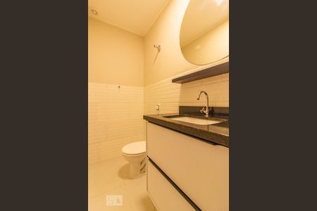 Lavabo de apartamento para alugar com 2 quartos, 91m² em Hauer, Curitiba