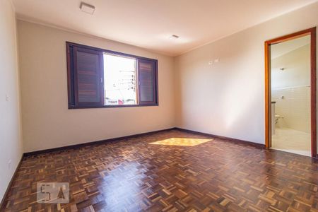 Suíte 1 de apartamento para alugar com 2 quartos, 91m² em Hauer, Curitiba