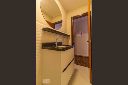 Lavabo de apartamento para alugar com 2 quartos, 91m² em Hauer, Curitiba