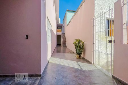 Entrada de casa à venda com 3 quartos, 230m² em Chácara Inglesa, São Paulo