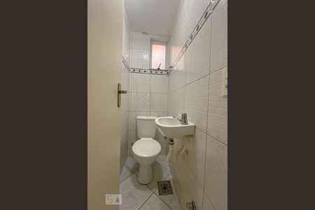 Lavabo de casa à venda com 2 quartos, 70m² em Vicente de Carvalho, Rio de Janeiro