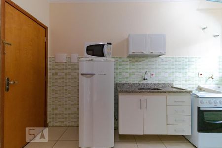 Cozinha de apartamento à venda com 1 quarto, 30m² em Parque Rural Fazenda Santa Cândida, Campinas