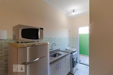 Cozinha e Área de Serviço de apartamento à venda com 1 quarto, 40m² em Parque Rural Fazenda Santa Cândida, Campinas