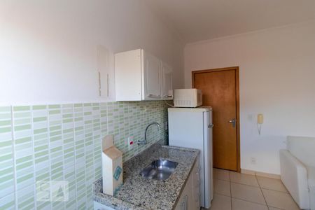 Cozinha de apartamento à venda com 1 quarto, 30m² em Parque Rural Fazenda Santa Cândida, Campinas