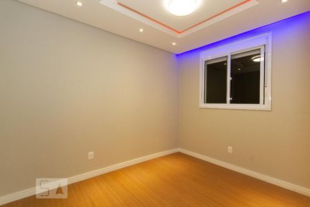 Quarto 2 de apartamento para alugar com 2 quartos, 44m² em Jardim Íris, São Paulo