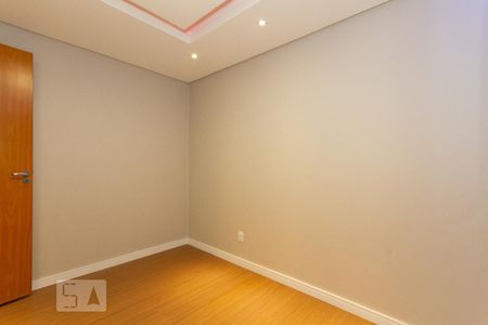 Quarto 2 de apartamento para alugar com 2 quartos, 44m² em Jardim Íris, São Paulo