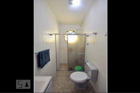 Banheiro Social de casa à venda com 4 quartos, 150m² em Parque Continental, São Paulo
