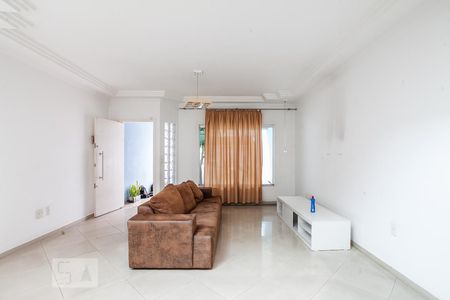 Sala de casa para alugar com 3 quartos, 186m² em Parque das Nações, Santo André