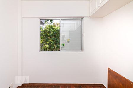 Quarto de apartamento para alugar com 2 quartos, 60m² em Vila Ipojuca, São Paulo