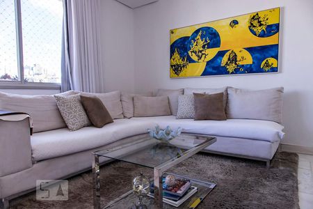 Sala de Estar de apartamento à venda com 3 quartos, 110m² em Grajaú, Belo Horizonte