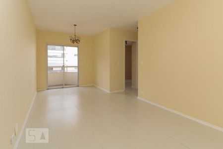 Apartamento para alugar com 63m², 2 quartos e 1 vagaSala