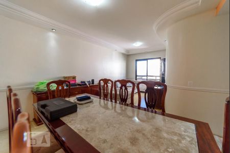 Apartamento à venda com 90m², 3 quartos e 2 vagasSala de Jantar