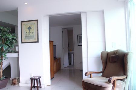 Sala de apartamento para alugar com 4 quartos, 350m² em Barra da Tijuca, Rio de Janeiro
