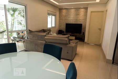 Sala de apartamento à venda com 3 quartos, 110m² em Vila Suzana, São Paulo