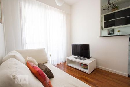 Sala de apartamento para alugar com 1 quarto, 40m² em Chácara Santo Antônio (zona Sul), São Paulo