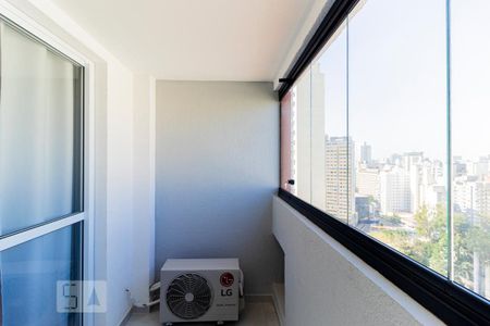 Varanda de kitnet/studio à venda com 1 quarto, 27m² em Consolação, São Paulo