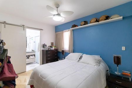 Suíte 1 de apartamento à venda com 2 quartos, 96m² em Vila Madalena, São Paulo