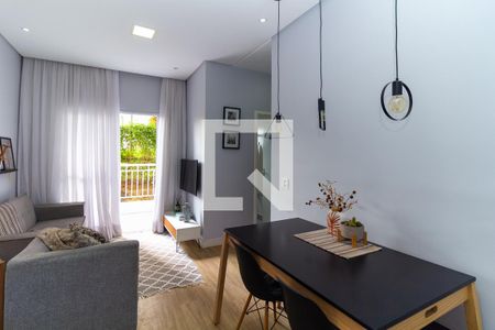 Sala de apartamento à venda com 2 quartos, 50m² em Quinta da Paineira, São Paulo