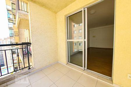 Sacada da Sala de apartamento para alugar com 3 quartos, 76m² em Picanço, Guarulhos