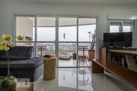 Sala de apartamento à venda com 3 quartos, 105m² em Jardim Aeroporto, São Paulo