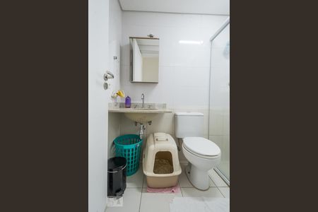 Banheiro Suíte 1 de apartamento à venda com 3 quartos, 105m² em Jardim Aeroporto, São Paulo