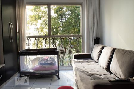 Sala de apartamento para alugar com 3 quartos, 90m² em Vila Campestre, São Paulo