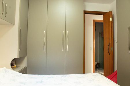 Quarto 2 de apartamento para alugar com 3 quartos, 90m² em Vila Campestre, São Paulo