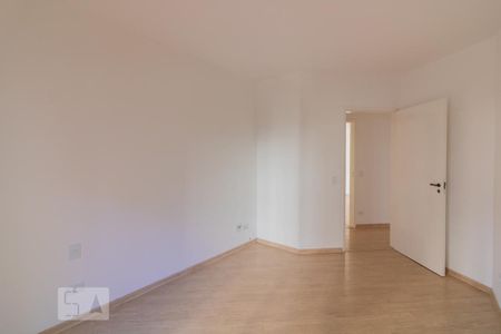 Suíte de apartamento para alugar com 3 quartos, 116m² em Moema, São Paulo