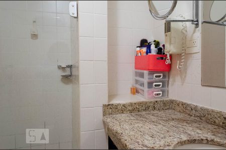 Banheiro de kitnet/studio para alugar com 1 quarto, 38m² em Jardim São Paulo(zona Norte), São Paulo