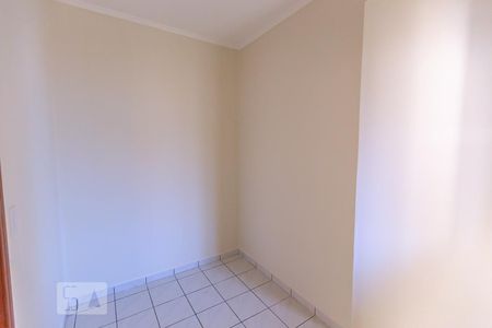 Quarto 1 de apartamento para alugar com 3 quartos, 78m² em Parque dos Lagos, Ribeirão Preto