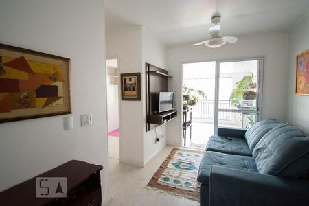 Sala de apartamento para alugar com 2 quartos, 66m² em Socorro, São Paulo