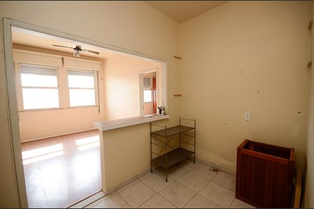 Sala de apartamento para alugar com 1 quarto, 68m² em Centro, Niterói