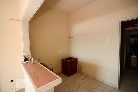 Sala de apartamento para alugar com 1 quarto, 68m² em Centro, Niterói