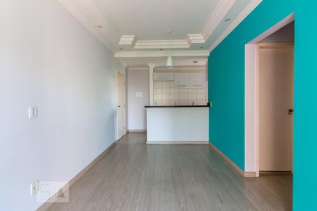 Sala de apartamento para alugar com 3 quartos, 65m² em Umuarama, Osasco