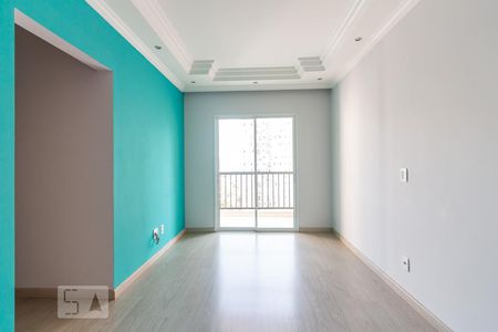 Sala de apartamento para alugar com 3 quartos, 65m² em Umuarama, Osasco