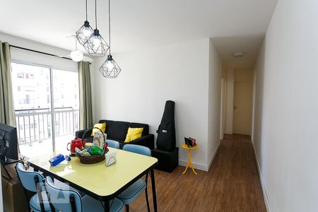 Sala de apartamento para alugar com 2 quartos, 54m² em Jardim Caboré, São Paulo