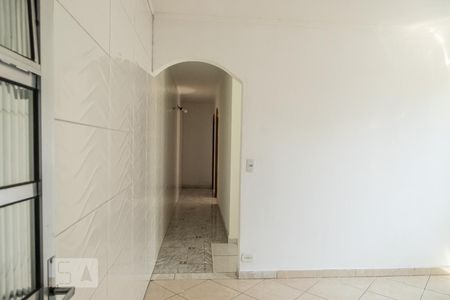 Sala e cozinha de casa para alugar com 1 quarto, 55m² em Jardim Danfer, São Paulo