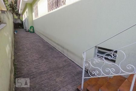 Corredor de casa para alugar com 3 quartos, 170m² em Bosque da Saúde, São Paulo