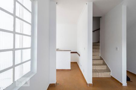Sala de casa para alugar com 3 quartos, 200m² em Vila Alexandria, São Paulo