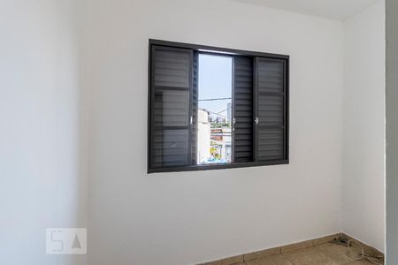 Quarto 2 de casa para alugar com 3 quartos, 200m² em Vila Alexandria, São Paulo