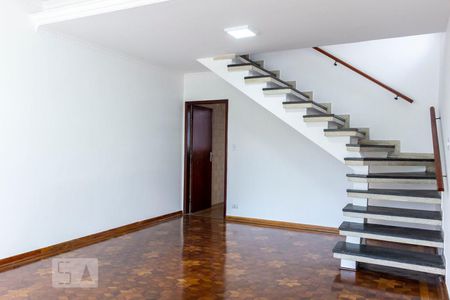 Sala de casa para alugar com 2 quartos, 125m² em Vila Vermelha, São Paulo