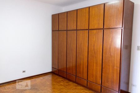 Quarto 2 de casa para alugar com 2 quartos, 125m² em Vila Vermelha, São Paulo