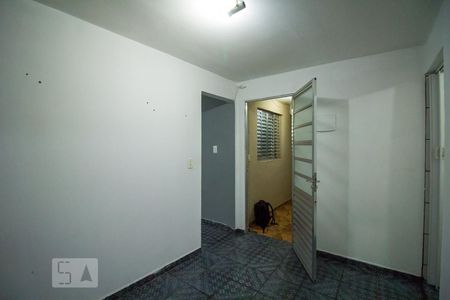 Cozinha de casa de condomínio para alugar com 2 quartos, 60m² em Piqueri, São Paulo