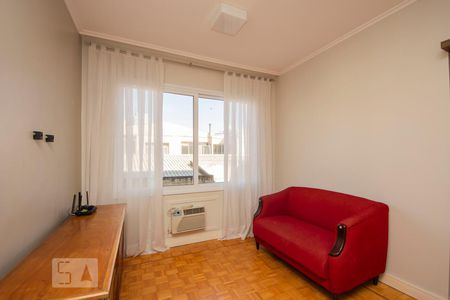 Sala  de apartamento para alugar com 1 quarto, 40m² em São João, Porto Alegre