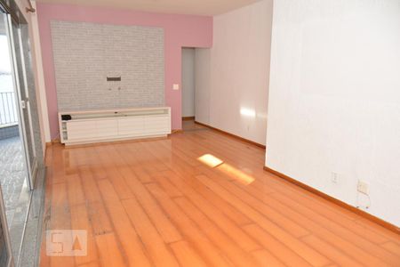 Sala de apartamento à venda com 4 quartos, 136m² em Jardim Carioca, Rio de Janeiro