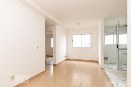 Sala de apartamento para alugar com 2 quartos, 45m² em Jardim São Francisco (zona Leste), São Paulo