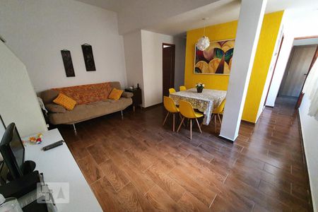 Apartamento para alugar com 61m², 2 quartos e sem vagaSala