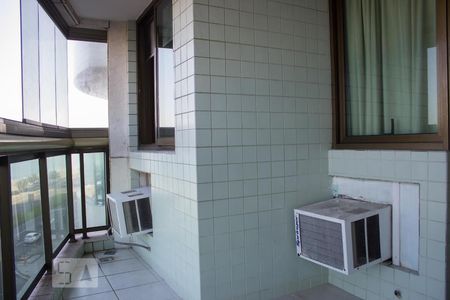 Varanda de apartamento para alugar com 1 quarto, 45m² em Barra da Tijuca, Rio de Janeiro
