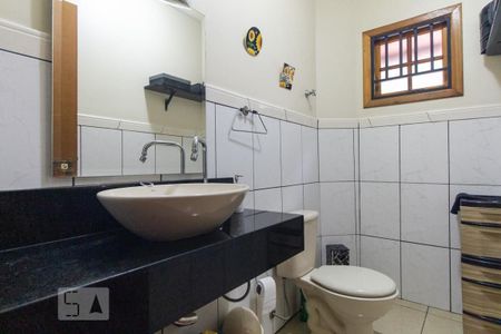 Banheiro de casa à venda com 3 quartos, 200m² em Chácara Mafalda, São Paulo