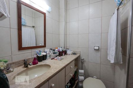 banheiro de apartamento à venda com 3 quartos, 65m² em Pompeia, São Paulo